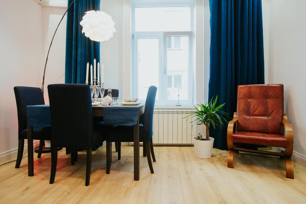 Color Apartments Corneliu Coposu 1A Street Bukares Bagian luar foto